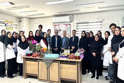 تقدیر ریاست بیمارستان شهدای پاکدشت از کارکنان آزمایشگاه در روز جهانی آزمایشگاه